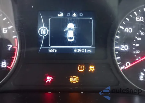 2018 Kia Optima Lx z USA, uszkodzony, nr VIN 5XXGT4L30JG262507